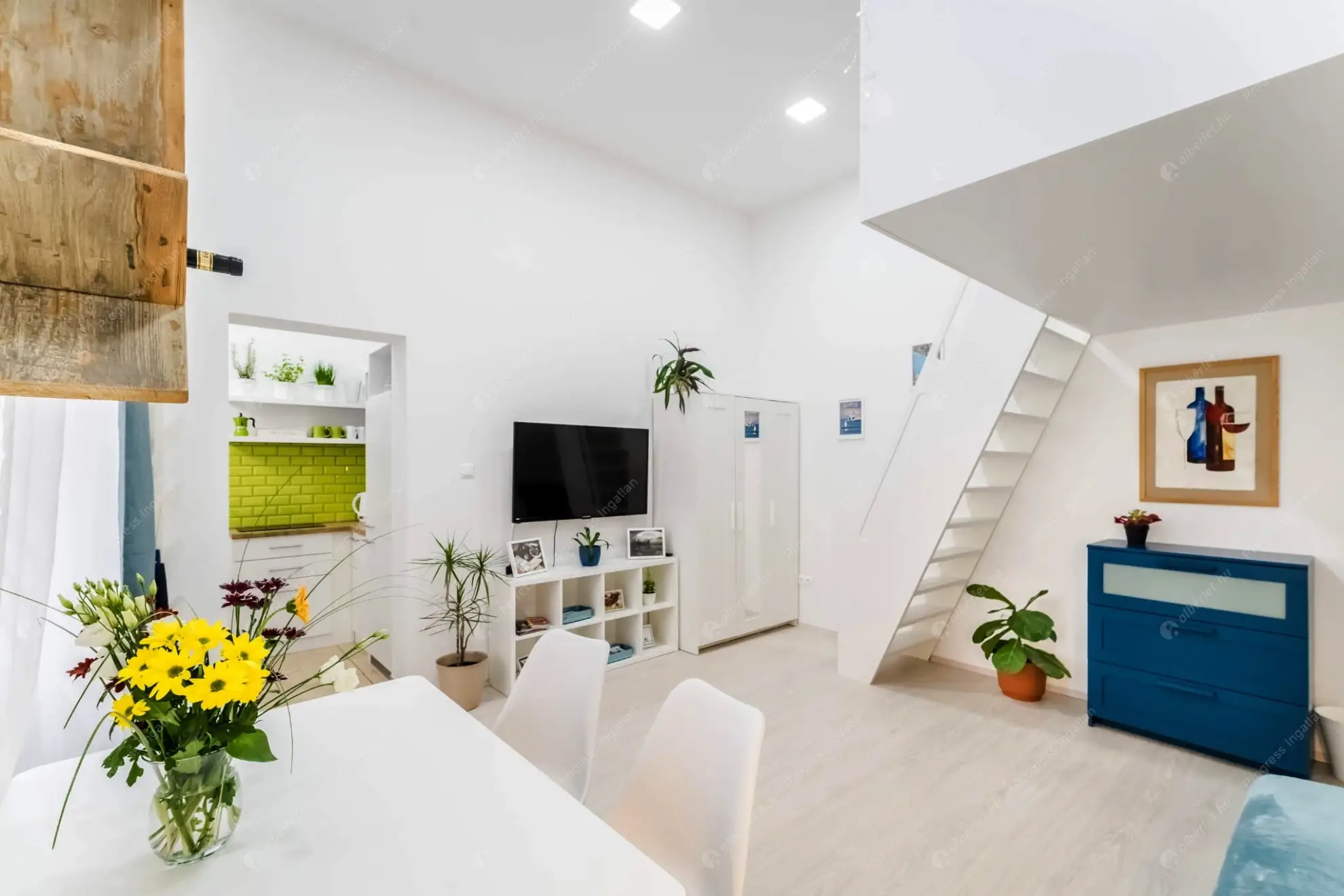 Kiadó albérlet 230000 Ft/hó áron: Budapest, VI. kerület  Jókai utca. Mérete: 31 nm, 1 szobás | Alberlet.hu - 6597016