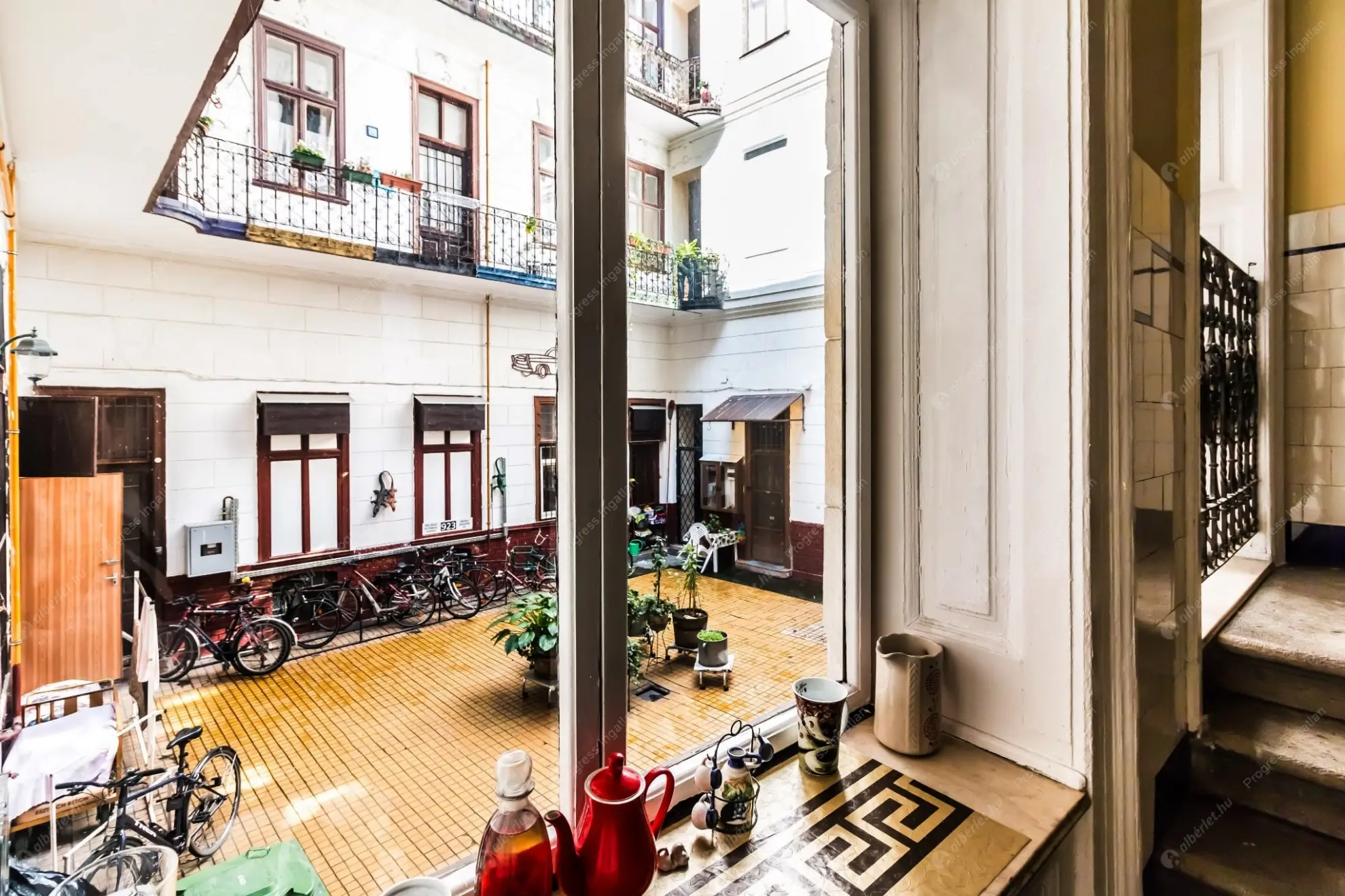 Kiadó albérlet 230000 Ft/hó áron: Budapest, VI. kerület  Jókai utca. Mérete: 31 nm, 1 szobás | Alberlet.hu - 6597026