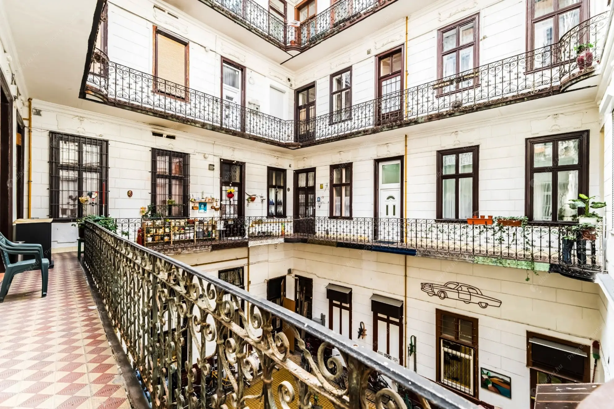 Kiadó albérlet 230000 Ft/hó áron: Budapest, VI. kerület  Jókai utca. Mérete: 31 nm, 1 szobás | Alberlet.hu - 6597027