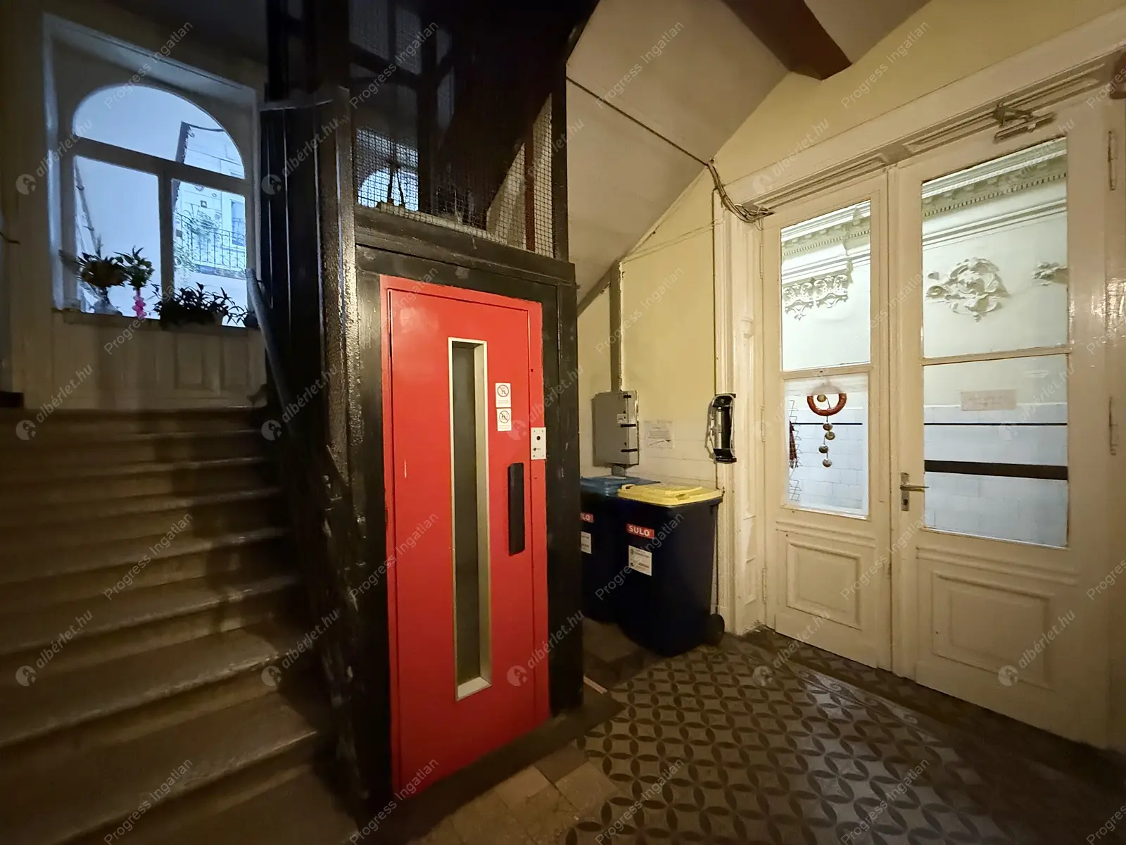 Kiadó albérlet 230000 Ft/hó áron: Budapest, VI. kerület  Jókai utca. Mérete: 31 nm, 1 szobás | Alberlet.hu - 6602530