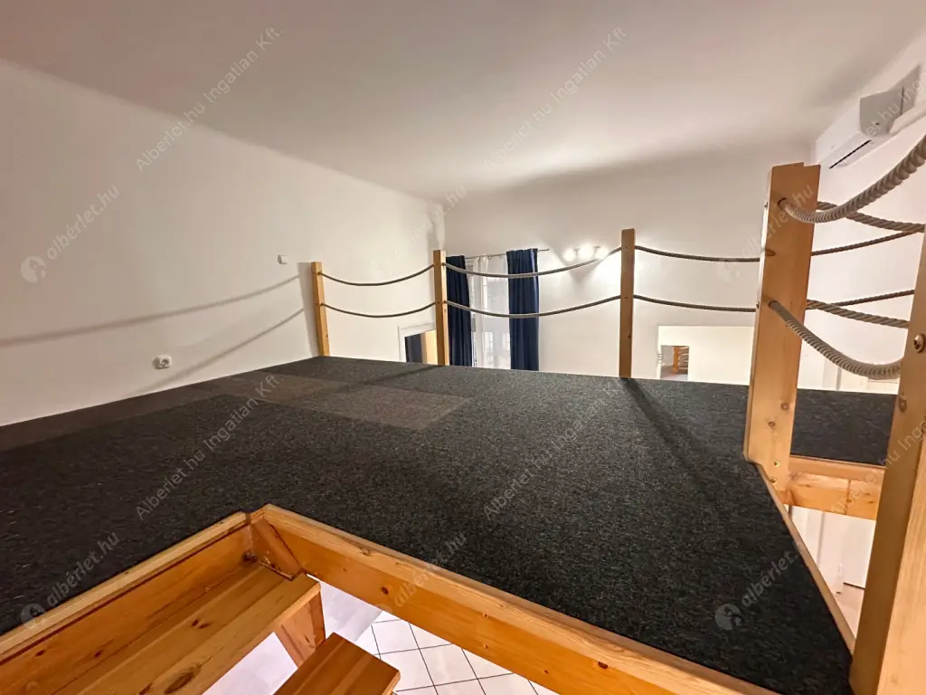 Kiadó albérlet 270000 Ft/hó áron: Budapest, VI. kerület  Jókai utca. Mérete: 50 nm, 2 szobás | Alberlet.hu - 6603119