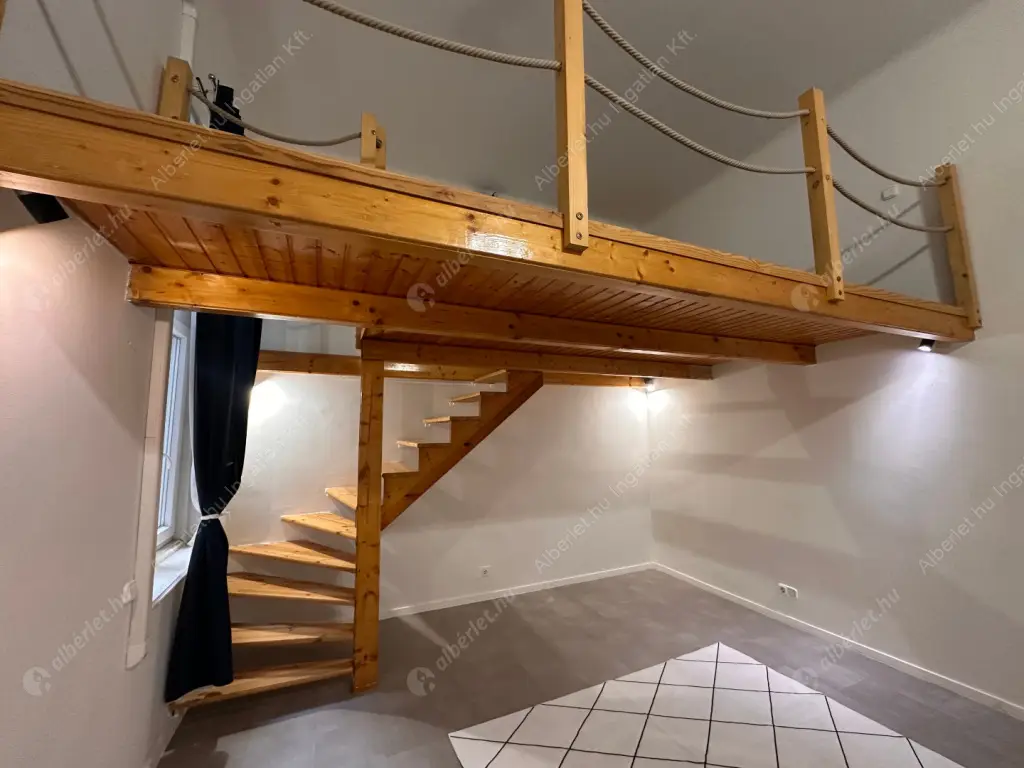 Kiadó albérlet 270000 Ft/hó áron: Budapest, VI. kerület  Jókai utca. Mérete: 50 nm, 2 szobás | Alberlet.hu - 6603135