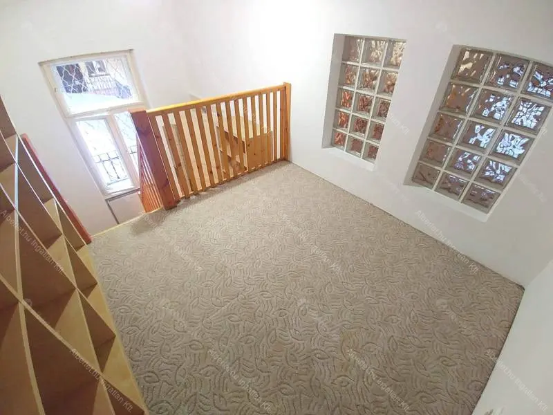 Kiadó albérlet 250000 Ft/hó áron: Budapest, VI. kerület  Jókai utca. Mérete: 50 nm, 2 szobás | Alberlet.hu - 6660794