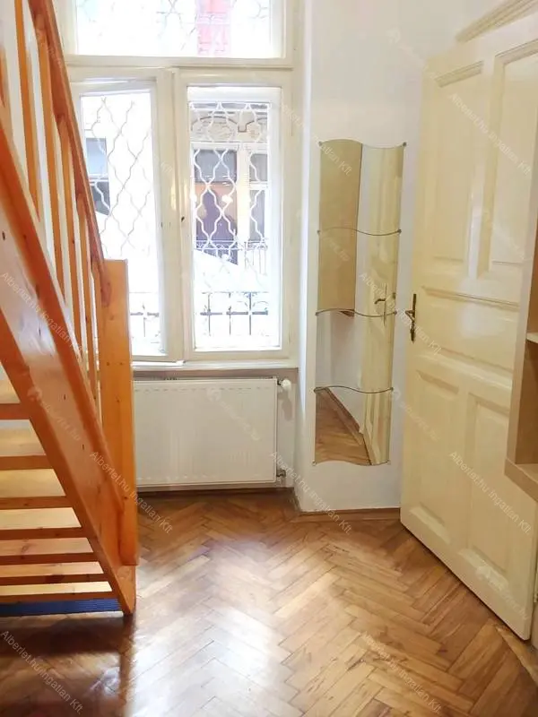 Kiadó albérlet 250000 Ft/hó áron: Budapest, VI. kerület  Jókai utca. Mérete: 50 nm, 2 szobás | Alberlet.hu - 6660799