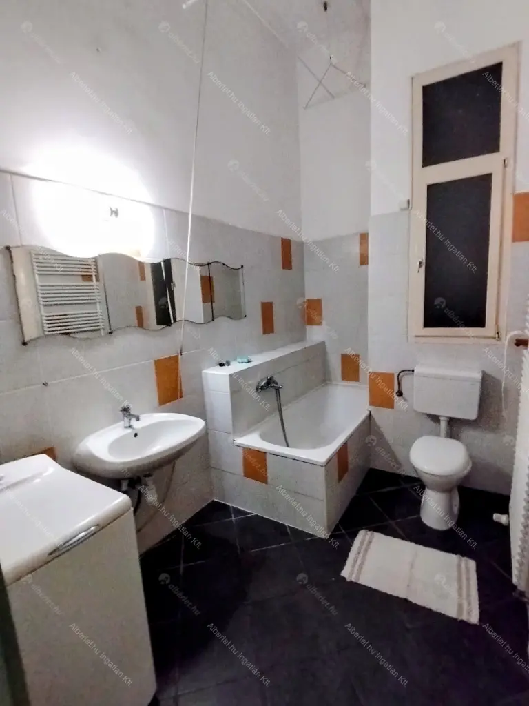 Kiadó albérlet 220000 Ft/hó áron: Budapest, VI. kerület  Jókai utca. Mérete: 50 nm, 2 szobás | Alberlet.hu - 6662475