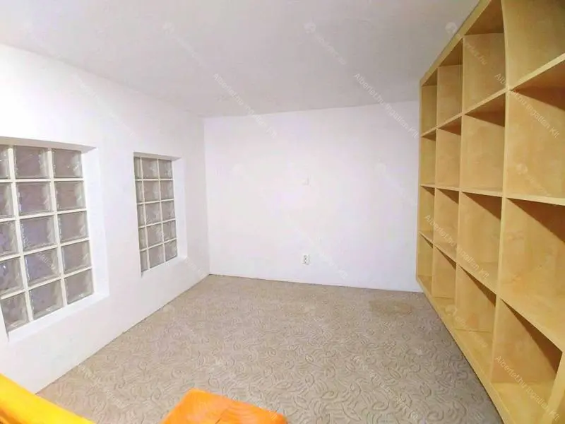 Kiadó albérlet 220000 Ft/hó áron: Budapest, VI. kerület  Jókai utca. Mérete: 50 nm, 2 szobás | Alberlet.hu - 6662479