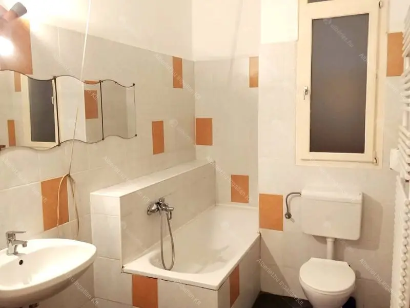 Kiadó albérlet 220000 Ft/hó áron: Budapest, VI. kerület  Jókai utca. Mérete: 50 nm, 2 szobás | Alberlet.hu - 6662486