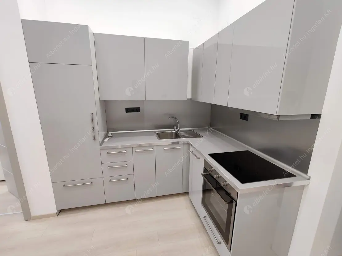 Kiadó albérlet 369000 Ft/hó áron: Budapest, VI. kerület  Jókai utca. Mérete: 60 nm, 3 szobás | Alberlet.hu - 5378679