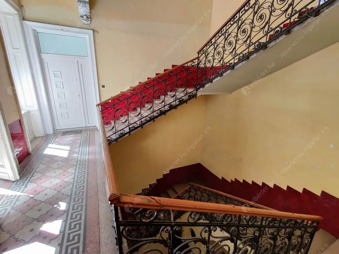 Kiadó albérlet 369000 Ft/hó áron: Budapest, VI. kerület  Jókai utca. Mérete: 60 nm, 3 szobás | Alberlet.hu - 5378693
