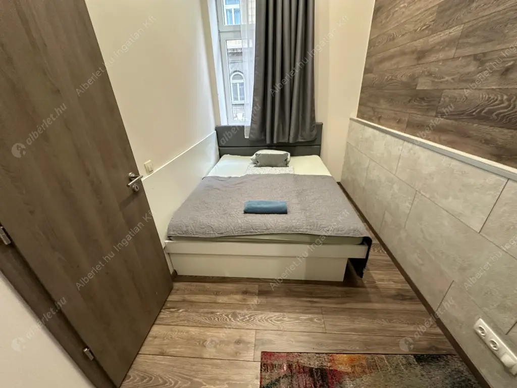 Kiadó albérlet 450000 Ft/hó áron: Budapest, VI. kerület  Jókai utca. Mérete: 66 nm, 4 szobás | Alberlet.hu - 6633400