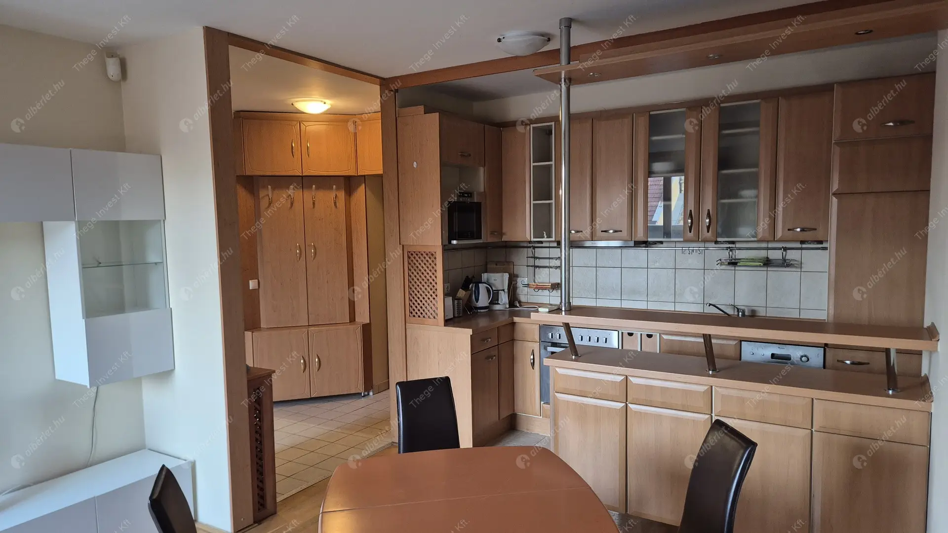 Kiadó albérlet 275000 Ft/hó áron: Budapest, VI. kerület  Káldy Gyula utca. Mérete: 41 nm, 2 szobás | Alberlet.hu - 6544342