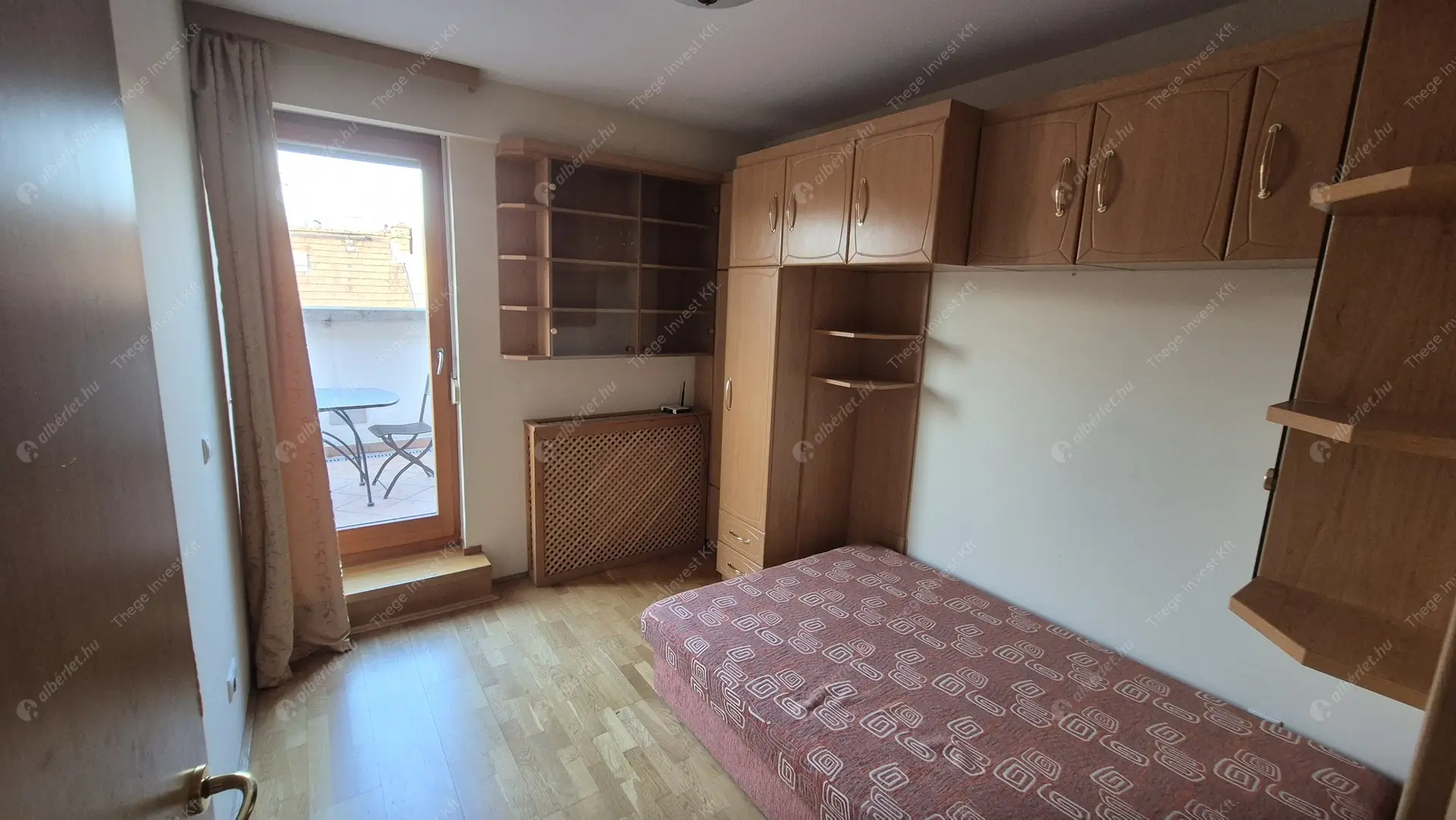 Kiadó albérlet 275000 Ft/hó áron: Budapest, VI. kerület  Káldy Gyula utca. Mérete: 41 nm, 2 szobás | Alberlet.hu - 6544352