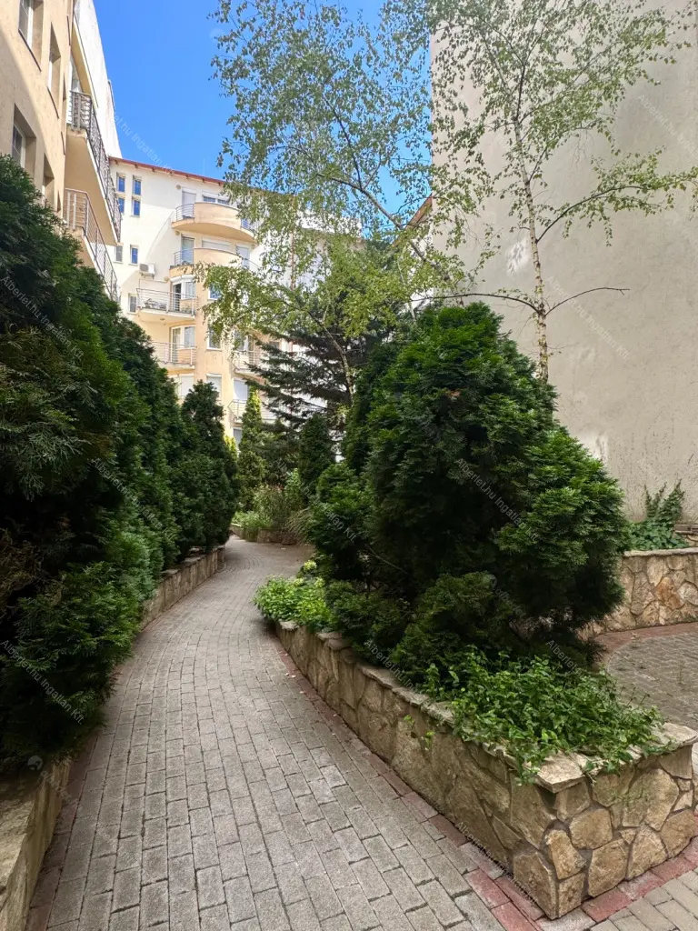 Kiadó albérlet 280000 Ft/hó áron: Budapest, VI. kerület  Káldy Gyula utca. Mérete: 47 nm, 2 szobás | Alberlet.hu - 6801121