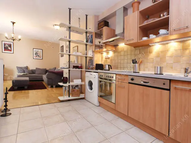 Kiadó albérlet 340000 Ft/hó áron: Budapest, VI. kerület  Káldy Gyula utca. Mérete: 51 nm, 2 szobás | Alberlet.hu - 6620888