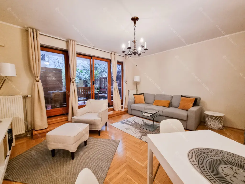 Kiadó albérlet 340000 Ft/hó áron: Budapest, VI. kerület  Káldy Gyula utca. Mérete: 51 nm, 2 szobás | Alberlet.hu - 6642960