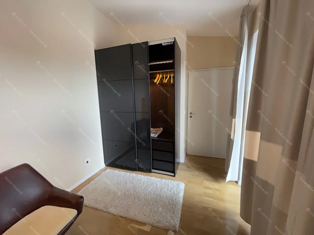 Kiadó albérlet 720000 Ft/hó áron: Budapest, VI. kerület  Káldy Gyula utca. Mérete: 80 nm, 3 szobás | Alberlet.hu - 5367172