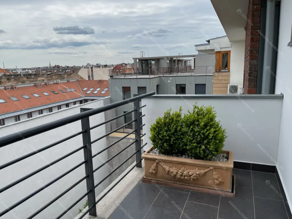 Kiadó albérlet 681000 Ft/hó áron: Budapest, VI. kerület  Káldy Gyula utca. Mérete: 80 nm, 3 szobás | Alberlet.hu - 6638453