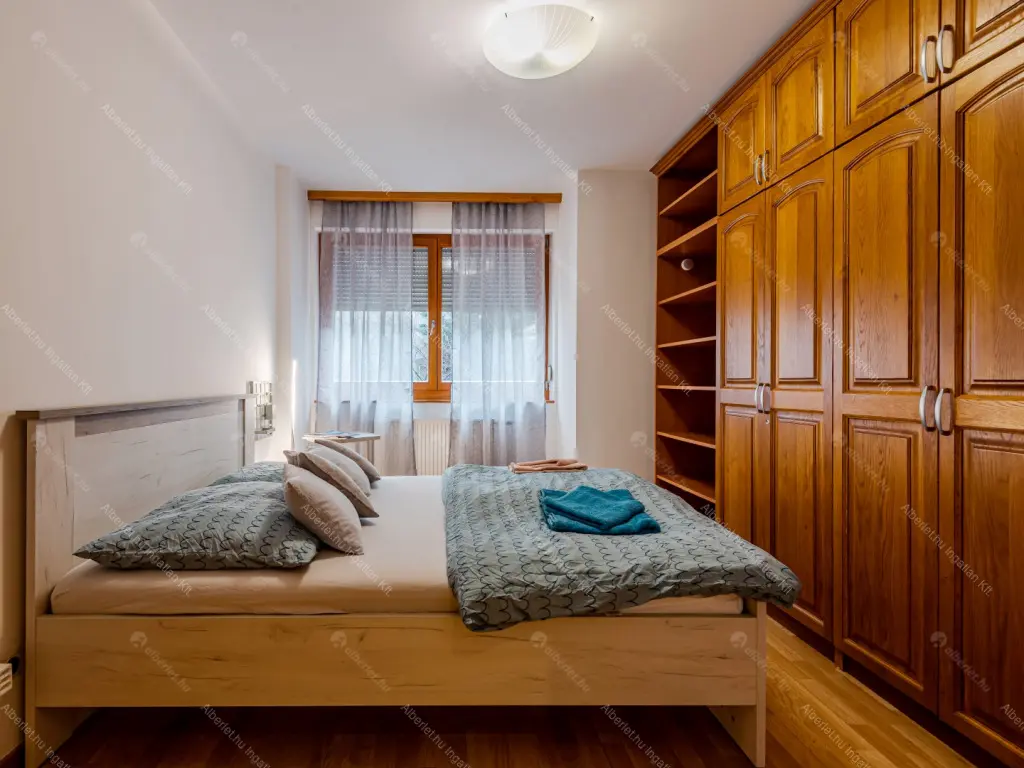 Kiadó albérlet 550000 Ft/hó áron: Budapest, VI. kerület  Káldy Gyula utca. Mérete: 90 nm, 3 szobás | Alberlet.hu - 6642167