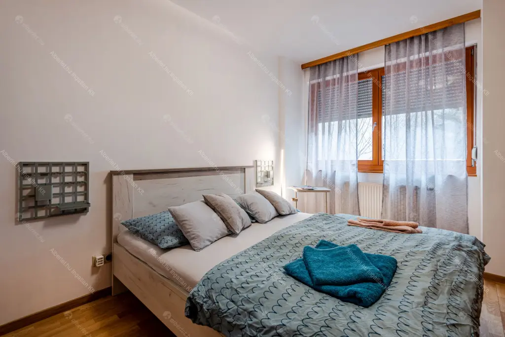 Kiadó albérlet 550000 Ft/hó áron: Budapest, VI. kerület  Káldy Gyula utca. Mérete: 90 nm, 3 szobás | Alberlet.hu - 6642168