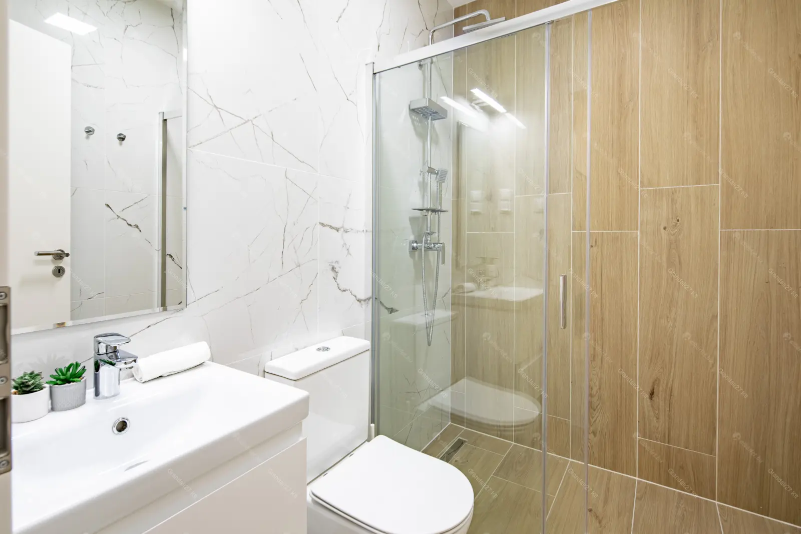 Kiadó albérlet 550000 Ft/hó áron: Budapest, VI. kerület  Király . Mérete: 85 nm, 4 szobás | Alberlet.hu - 6661637