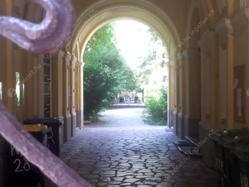 Kiadó albérlet 230000 Ft/hó áron: Budapest, VI. kerület  Király utca. Mérete: 34 nm, 1 szobás | Alberlet.hu - 6558129