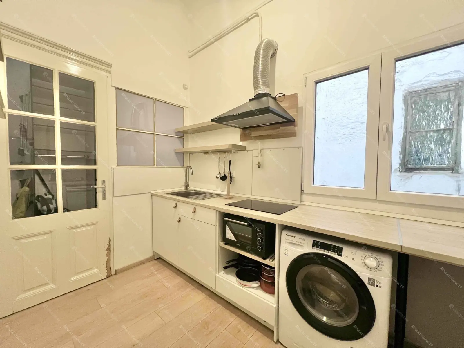 Kiadó albérlet 200000 Ft/hó áron: Budapest, VI. kerület  Király utca. Mérete: 36 nm, 1 szobás | Alberlet.hu - 6662388