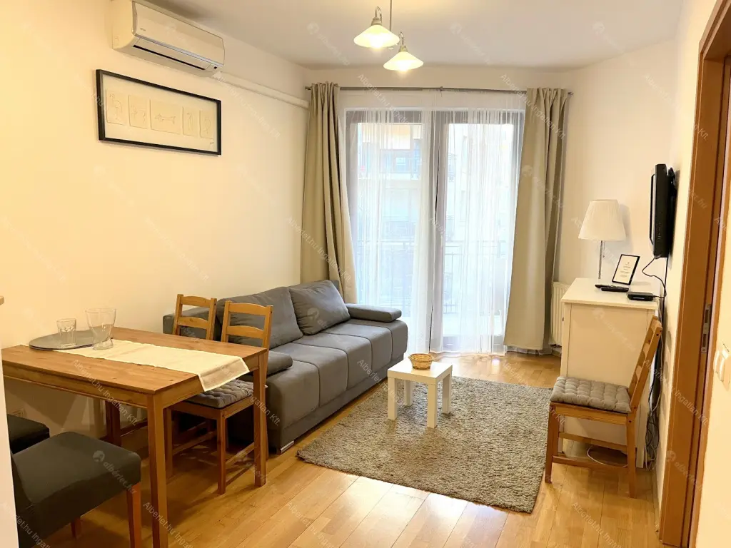 Kiadó albérlet 280000 Ft/hó áron: Budapest, VI. kerület  Király utca. Mérete: 42 nm, 2 szobás | Alberlet.hu - 6673597