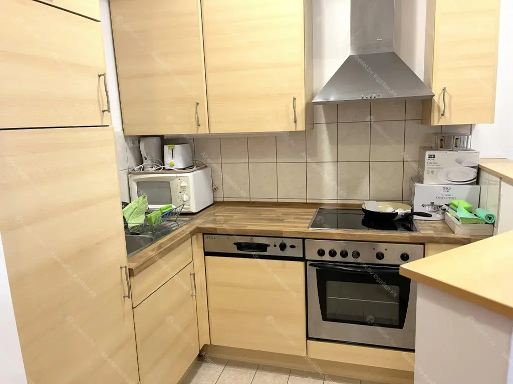 Kiadó albérlet 280000 Ft/hó áron: Budapest, VI. kerület  Király utca. Mérete: 42 nm, 2 szobás | Alberlet.hu - 6673599