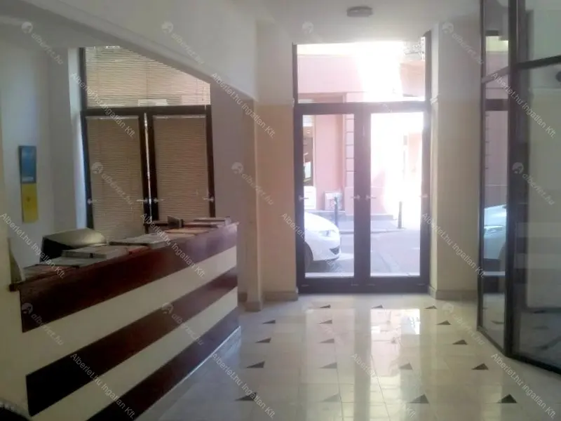 Kiadó albérlet 280000 Ft/hó áron: Budapest, VI. kerület  Király utca. Mérete: 42 nm, 2 szobás | Alberlet.hu - 6673603