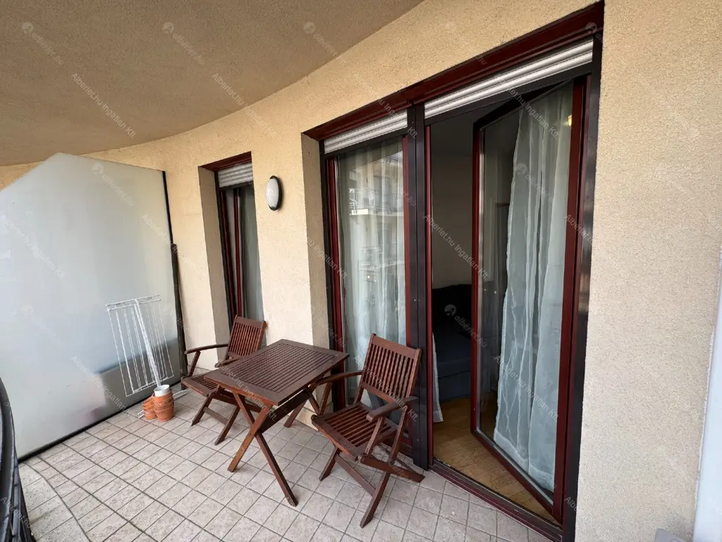 Kiadó albérlet 280000 Ft/hó áron: Budapest, VI. kerület  Király utca. Mérete: 42 nm, 2 szobás | Alberlet.hu - 6688212