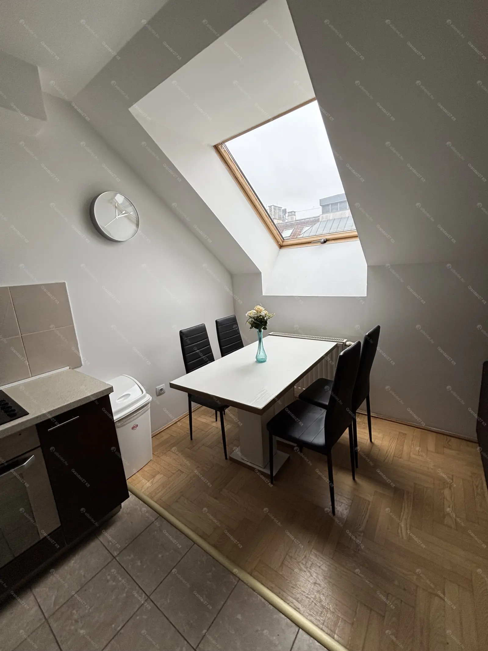 Kiadó albérlet 320000 Ft/hó áron: Budapest, VI. kerület  Király utca. Mérete: 45 nm, 2 szobás | Alberlet.hu - 6657851