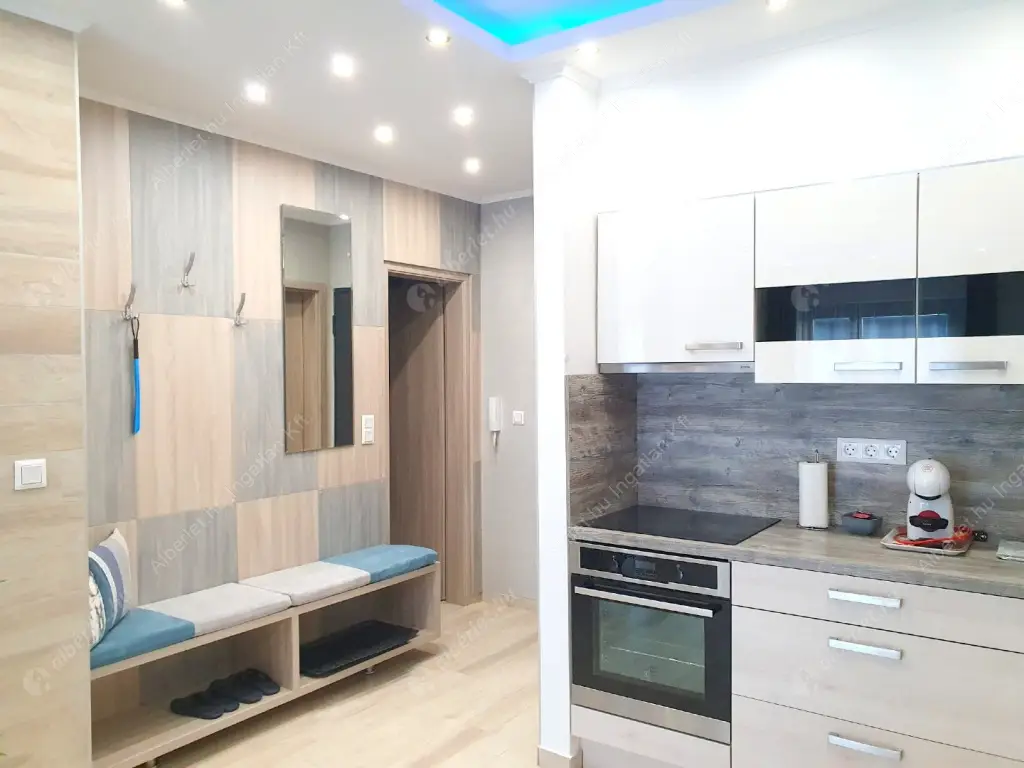 Kiadó albérlet 420000 Ft/hó áron: Budapest, VI. kerület  Király utca. Mérete: 50 nm, 2 szobás | Alberlet.hu - 6616969