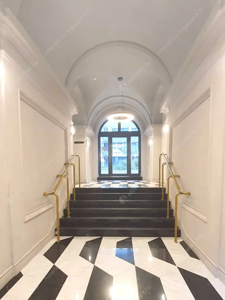 Kiadó albérlet 420000 Ft/hó áron: Budapest, VI. kerület  Király utca. Mérete: 50 nm, 2 szobás | Alberlet.hu - 6616992