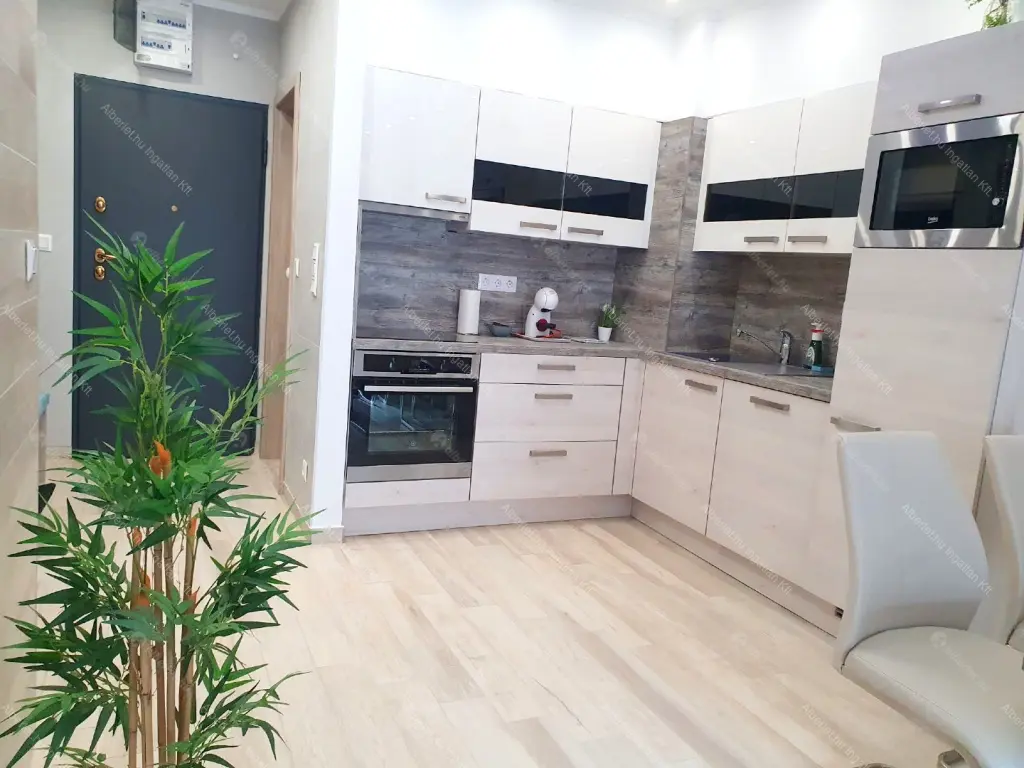 Kiadó albérlet 420000 Ft/hó áron: Budapest, VI. kerület  Király utca. Mérete: 50 nm, 2 szobás | Alberlet.hu - 6642505