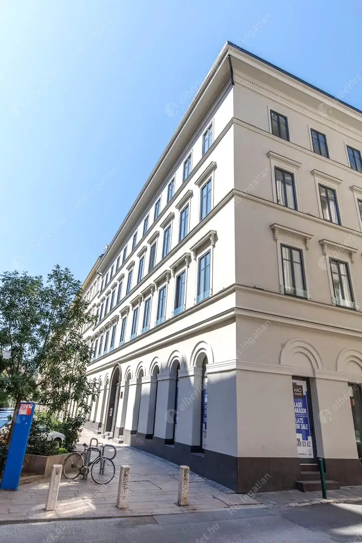 Kiadó albérlet 420000 Ft/hó áron: Budapest, VI. kerület  Király utca. Mérete: 50 nm, 2 szobás | Alberlet.hu - 6617783