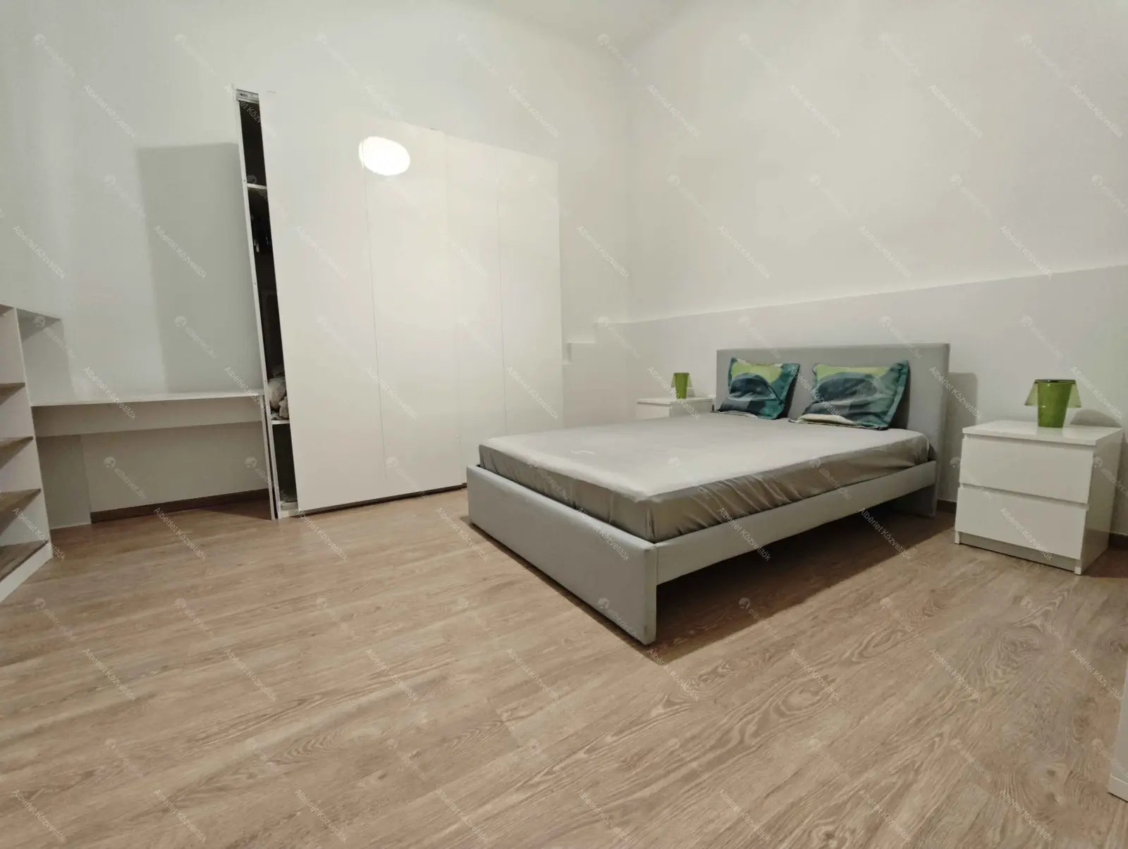 Kiadó albérlet 240000 Ft/hó áron: Budapest, VI. kerület  Király utca. Mérete: 54 nm, 2 szobás | Alberlet.hu - 6659563