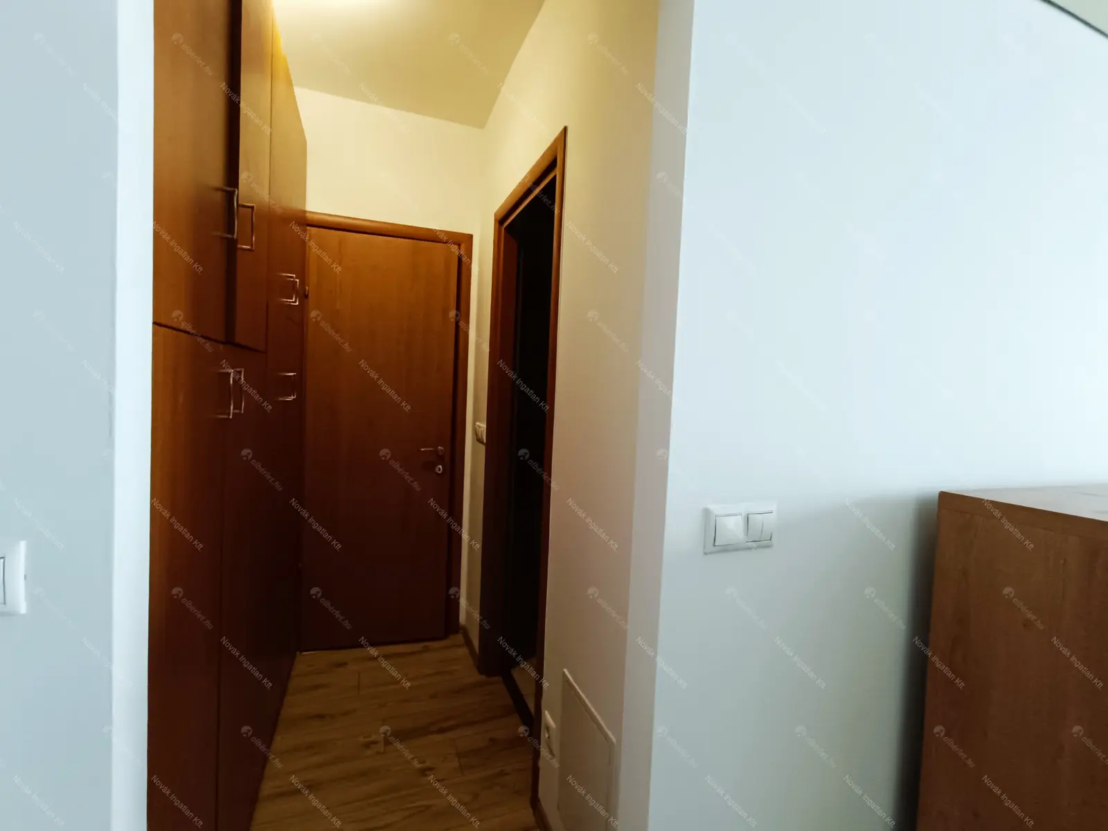 Kiadó albérlet 290000 Ft/hó áron: Budapest, VI. kerület  Király utca. Mérete: 55 nm, 2 szobás | Alberlet.hu - 6696598