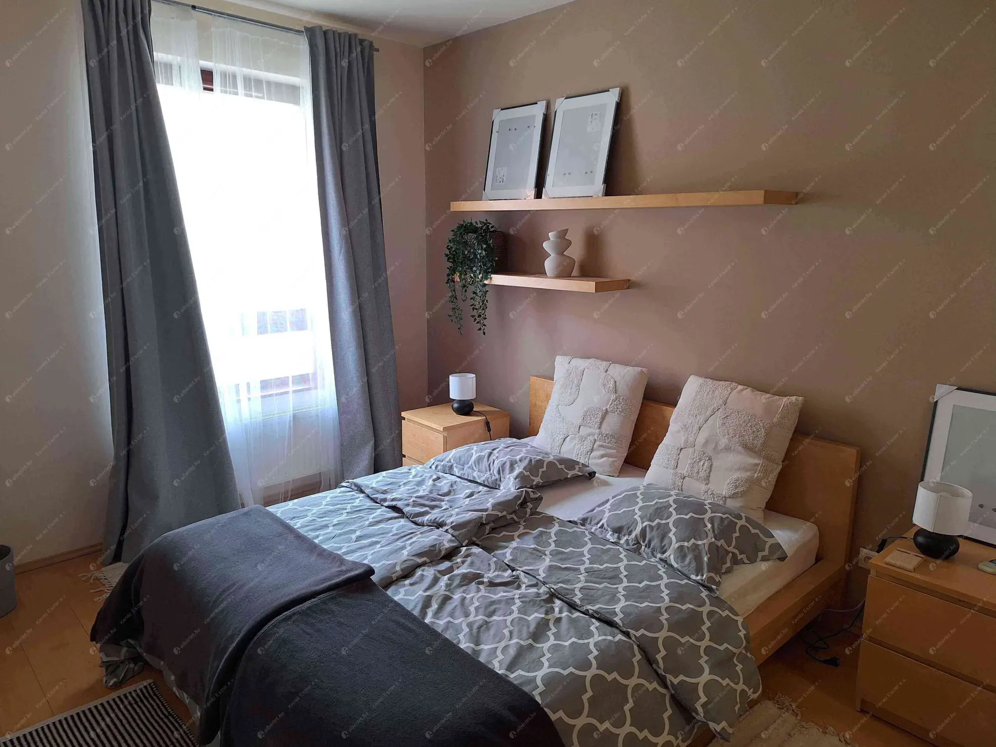 Kiadó albérlet 300000 Ft/hó áron: Budapest, VI. kerület  Király utca. Mérete: 60 nm, 2 szobás | Alberlet.hu - 6592068