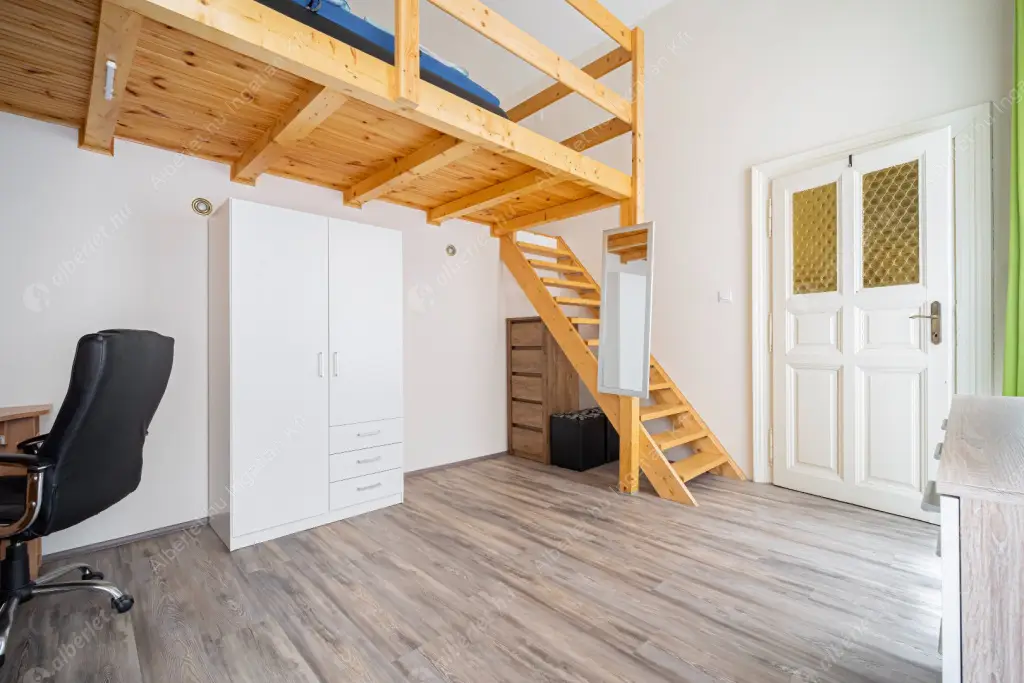 Kiadó albérlet 310000 Ft/hó áron: Budapest, VI. kerület  Király utca. Mérete: 61 nm, 2 szobás | Alberlet.hu - 6598044