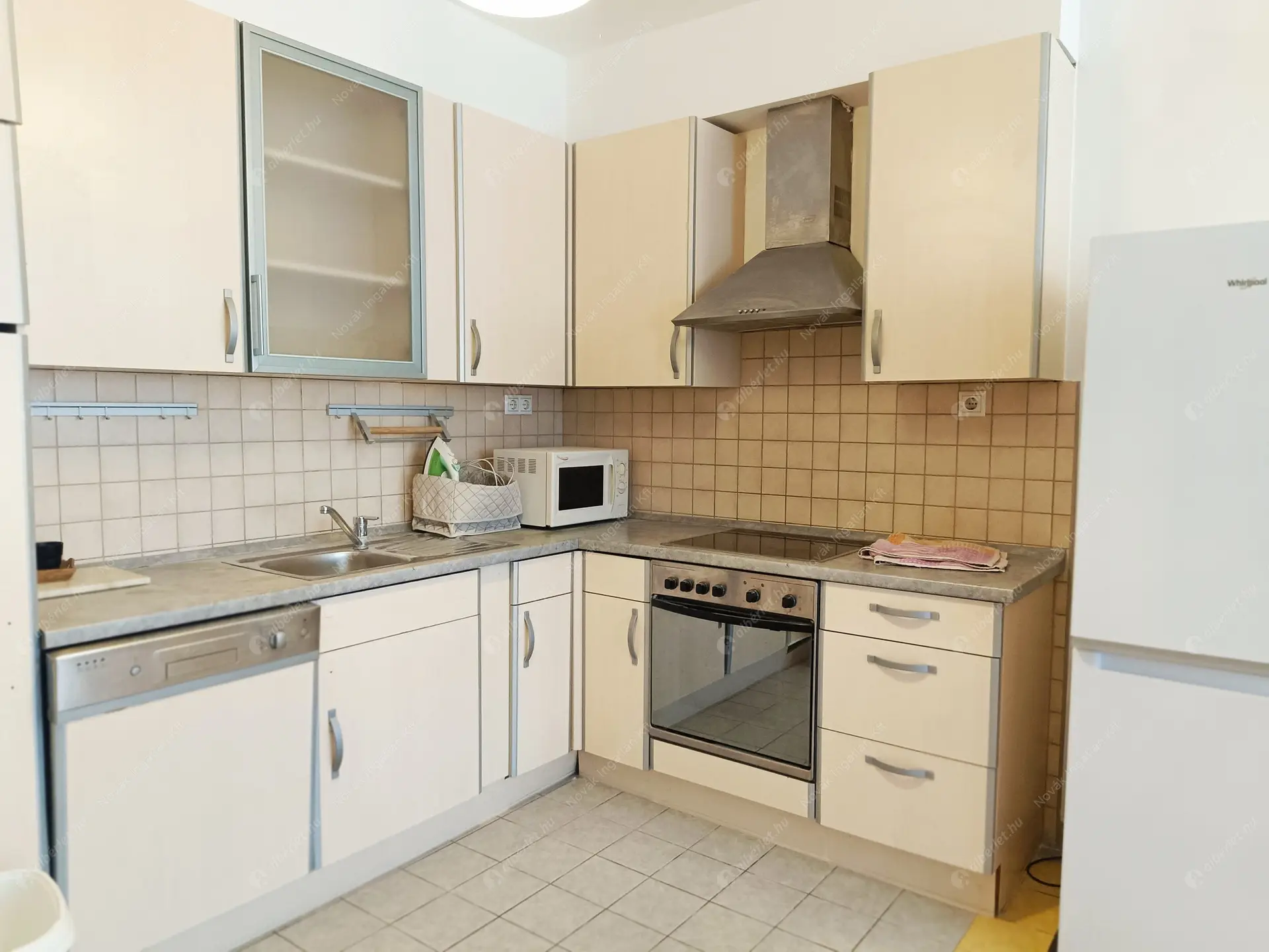 Kiadó albérlet 280000 Ft/hó áron: Budapest, VI. kerület  Király utca. Mérete: 62 nm, 2 szobás | Alberlet.hu - 6477673