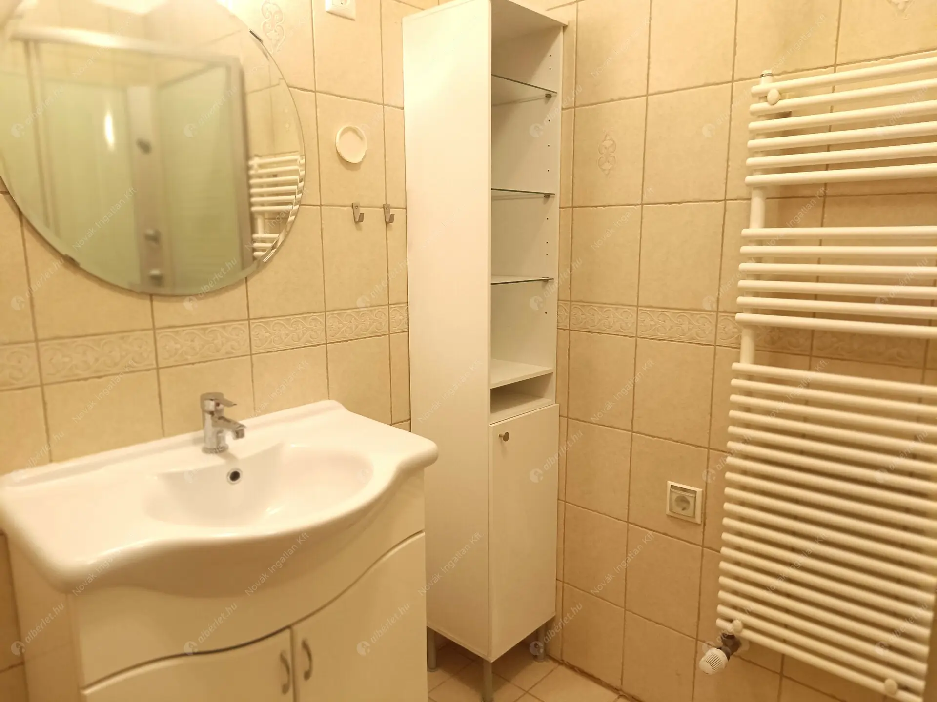 Kiadó albérlet 280000 Ft/hó áron: Budapest, VI. kerület  Király utca. Mérete: 62 nm, 2 szobás | Alberlet.hu - 6477680