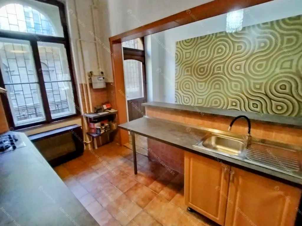 Kiadó albérlet 260000 Ft/hó áron: Budapest, VI. kerület  Király utca. Mérete: 68 nm, 2 szobás | Alberlet.hu - 6690997