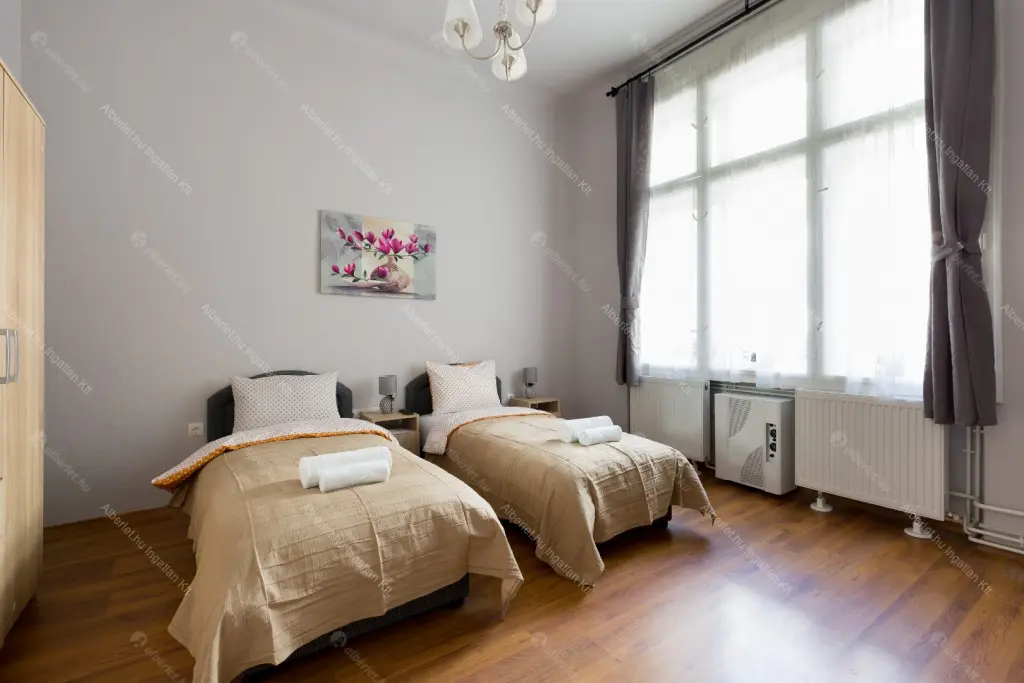 Kiadó albérlet 390000 Ft/hó áron: Budapest, VI. kerület  Király utca. Mérete: 71 nm, 3 szobás | Alberlet.hu - 6673084