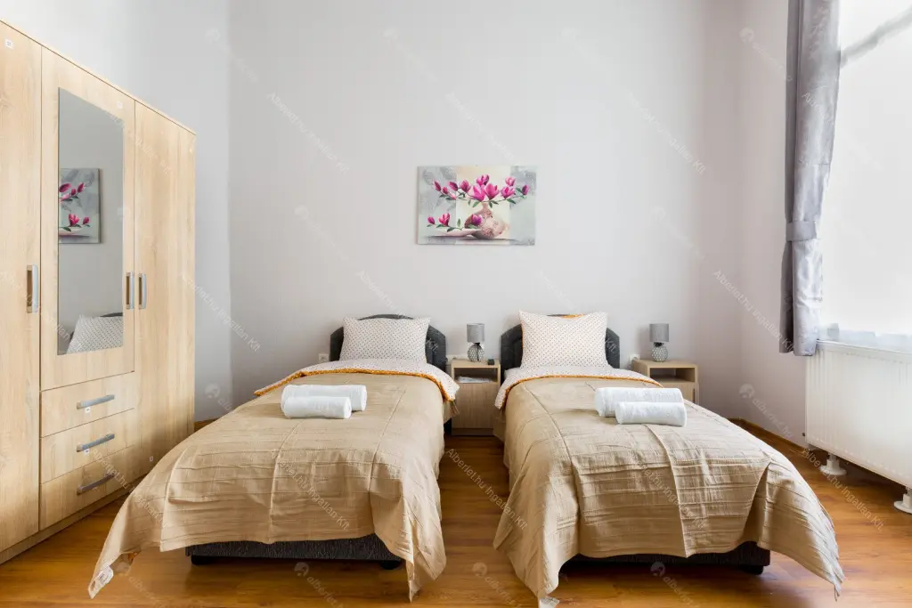 Kiadó albérlet 390000 Ft/hó áron: Budapest, VI. kerület  Király utca. Mérete: 71 nm, 3 szobás | Alberlet.hu - 6673591