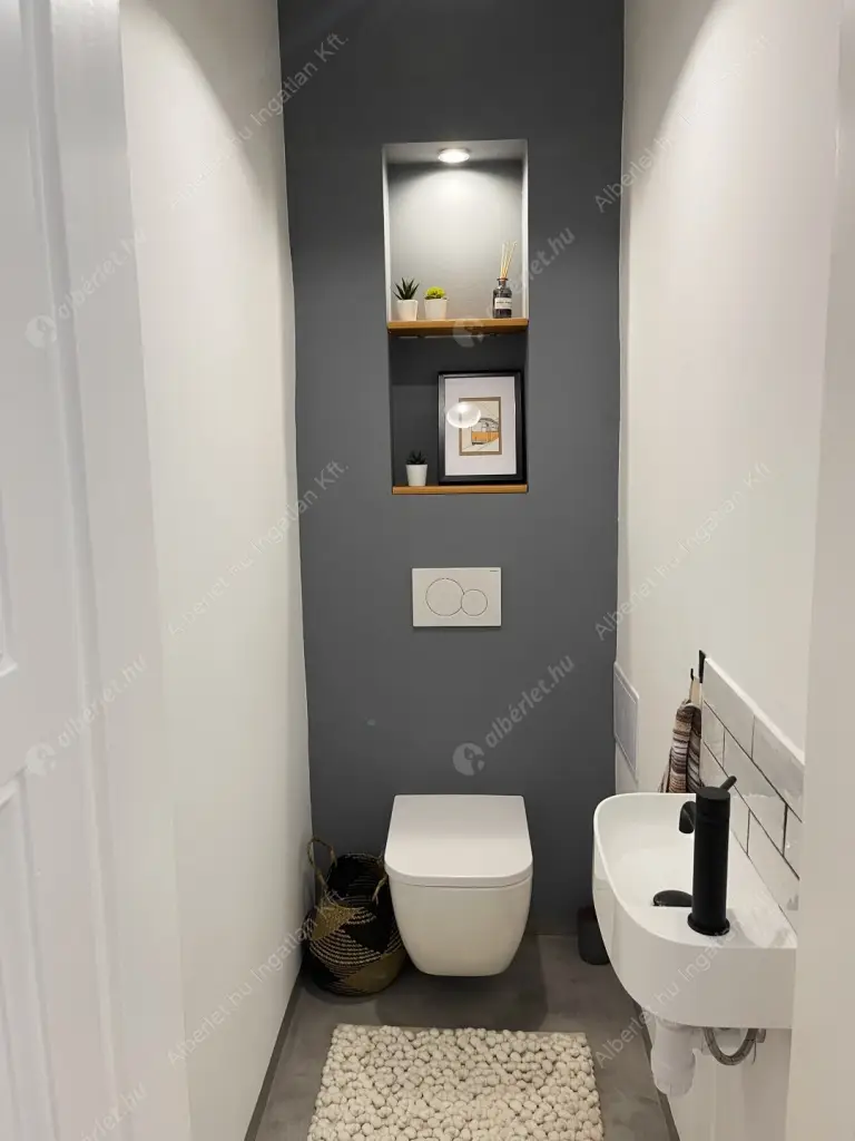 Kiadó albérlet 550000 Ft/hó áron: Budapest, VI. kerület  Király utca. Mérete: 80 nm, 3 szobás | Alberlet.hu - 6518887