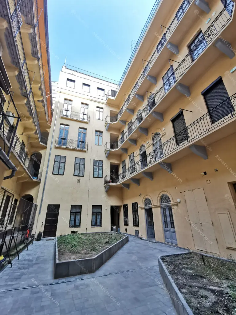 Kiadó albérlet 946000 Ft/hó áron: Budapest, VI. kerület  Király utca. Mérete: 85 nm, 3 szobás | Alberlet.hu - 6694948