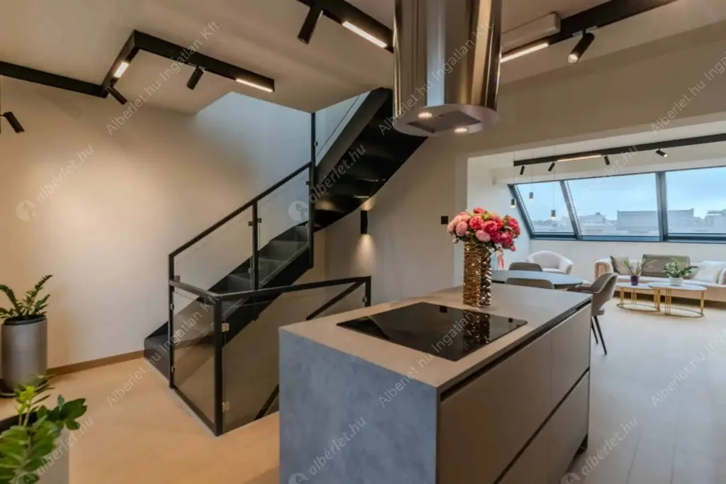 Kiadó albérlet 1013000 Ft/hó áron: Budapest, VI. kerület  Király utca. Mérete: 85 nm, 3 szobás | Alberlet.hu - 6517317