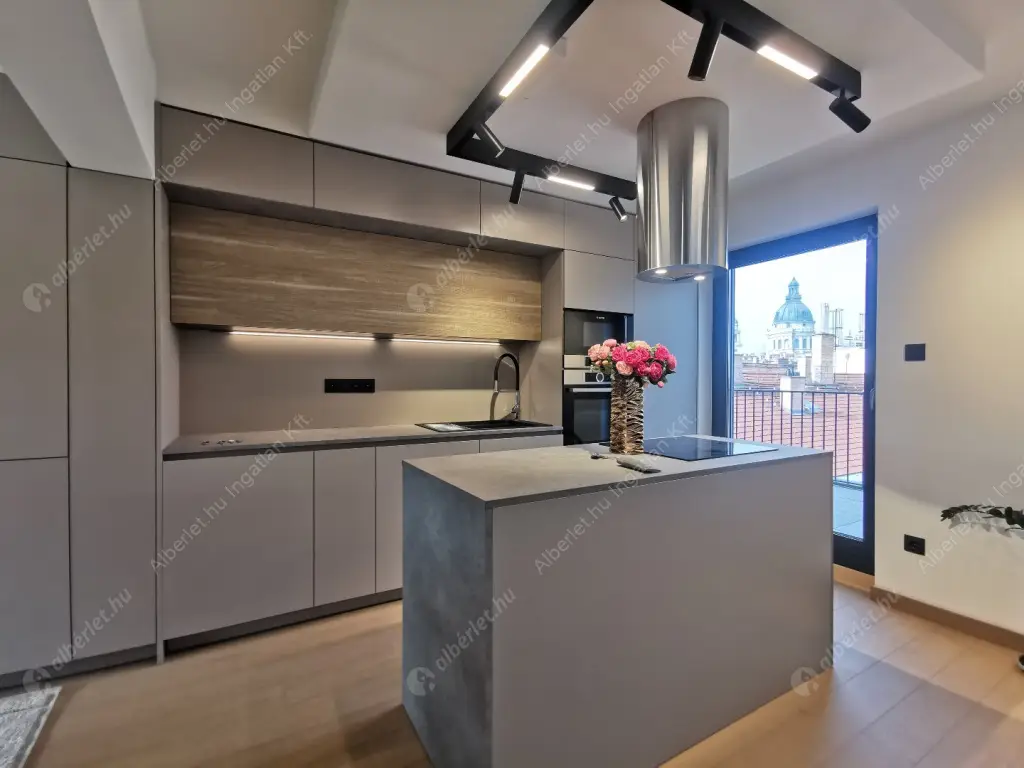 Kiadó albérlet 1013000 Ft/hó áron: Budapest, VI. kerület  Király utca. Mérete: 85 nm, 3 szobás | Alberlet.hu - 6517336