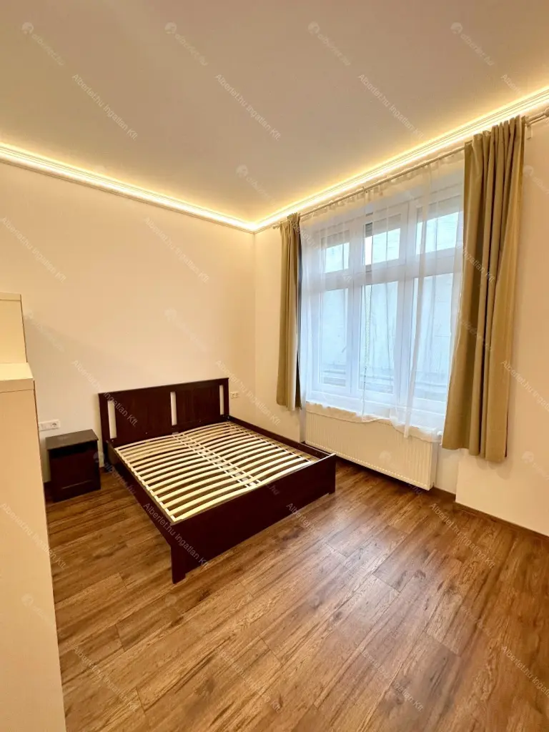 Kiadó albérlet 400000 Ft/hó áron: Budapest, VI. kerület  Király utca. Mérete: 87 nm, 3 szobás | Alberlet.hu - 6695149