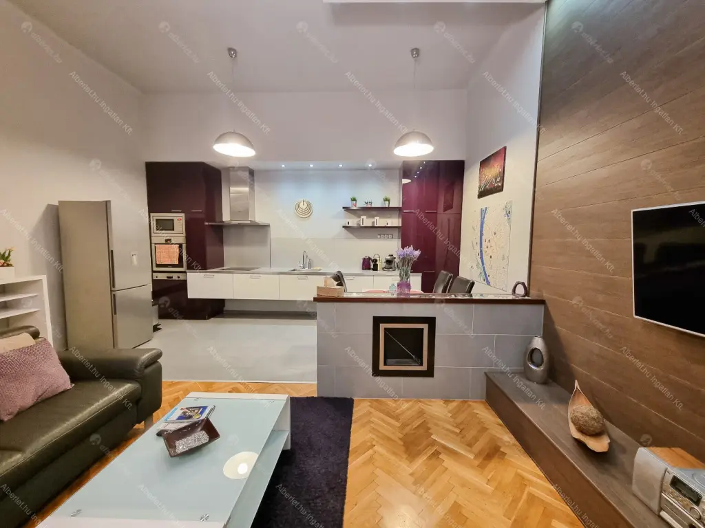 Kiadó albérlet 450000 Ft/hó áron: Budapest, VI. kerület  Király utca. Mérete: 90 nm, 3 szobás | Alberlet.hu - 6649755